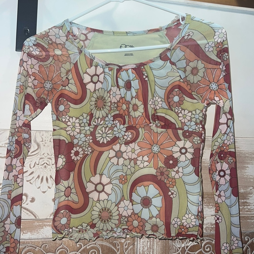 Long sleeve flower shirt